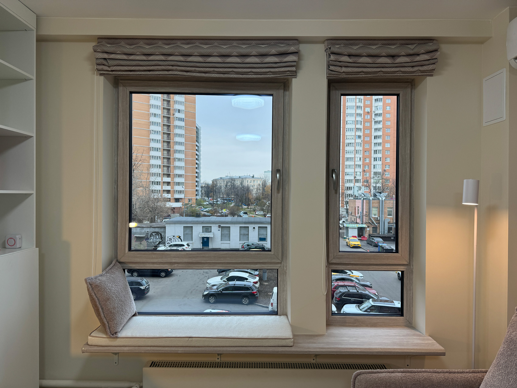 Чем заклеить окна на зиму