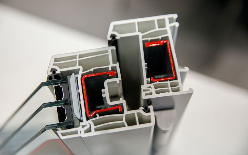 Что такое оконный профиль и почему его правильный выбор важнее, чем кажется